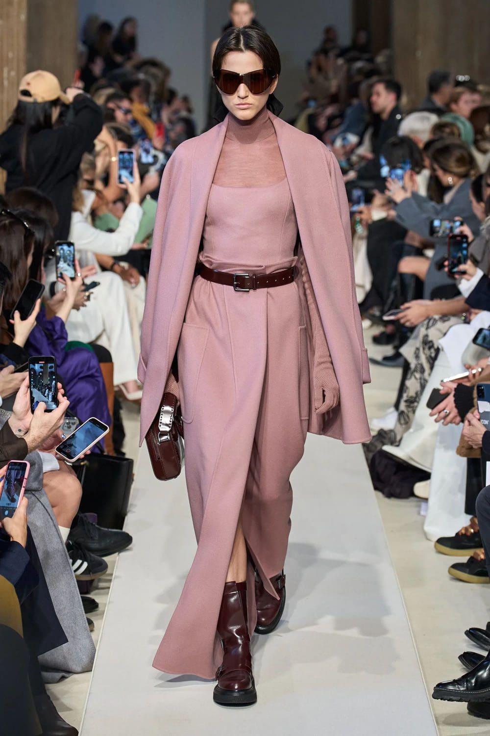 Max Mara Fall Winter 2023 2024 Runway Magazine 38