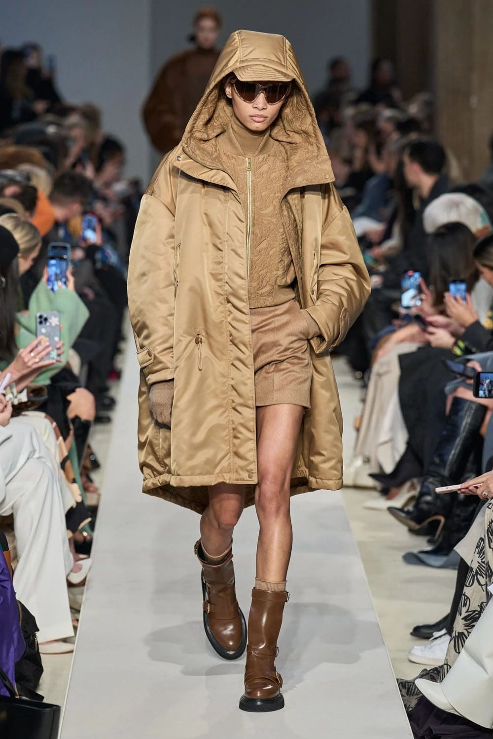 Max Mara Fall Winter 2023 2024 Runway Magazine 8