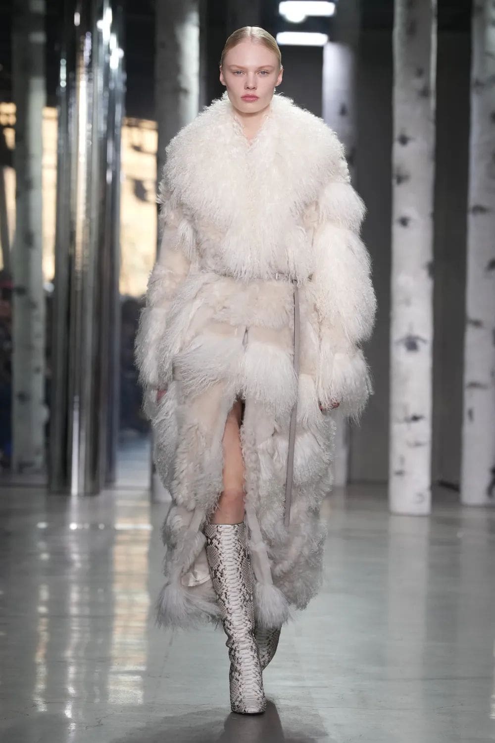 Michael Kors Fall Winter 2023 2024 Runway Magazine 13