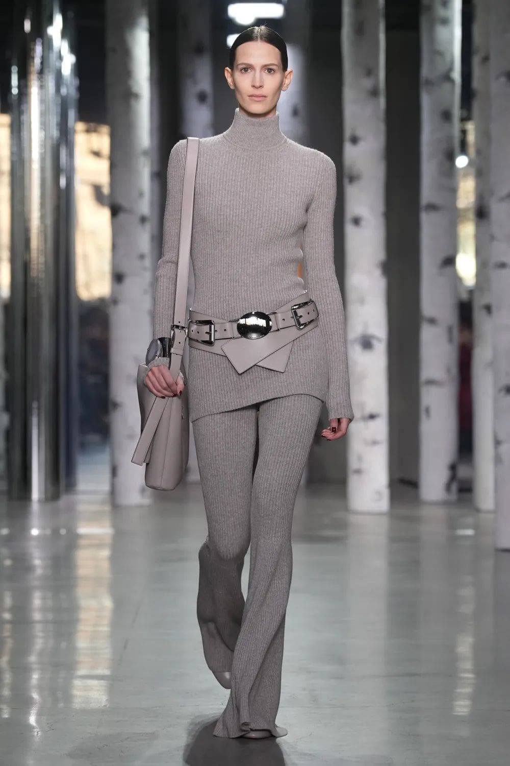 Michael Kors Fall Winter 2023 2024 Runway Magazine 16