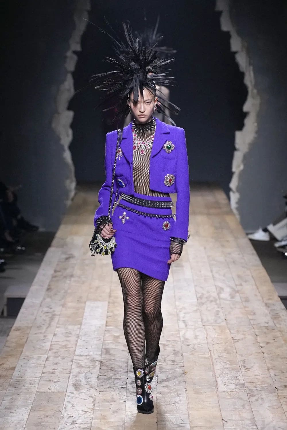 Moschino Herbst Winter 2023 2024 Milan Runway 22 Magazin