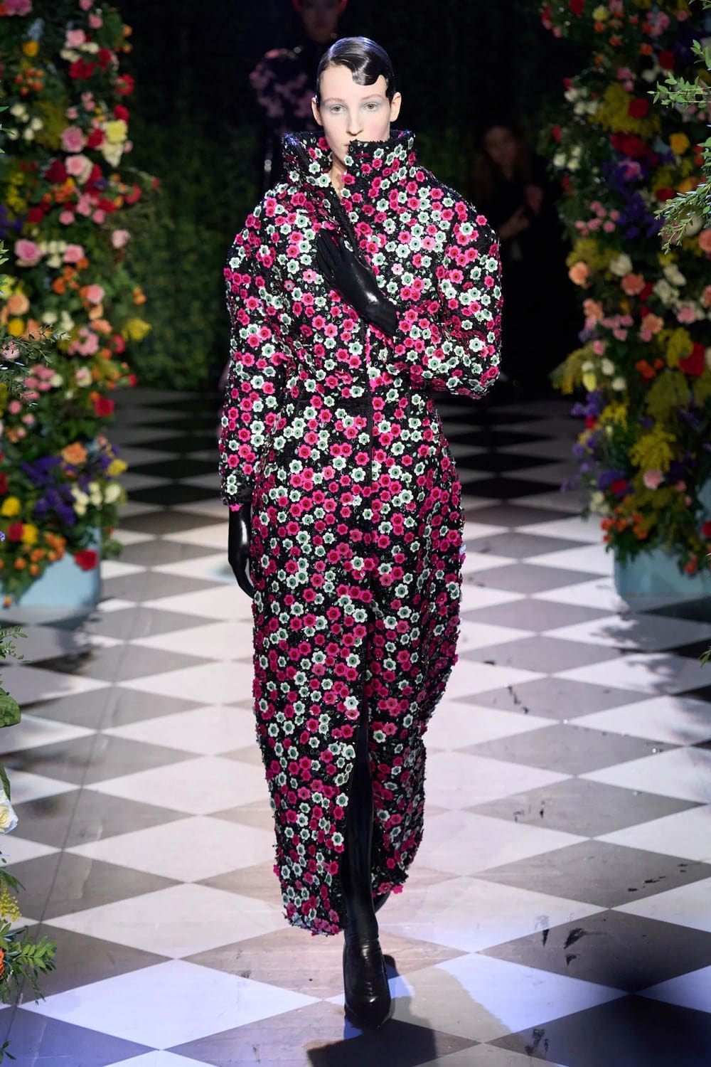Richard Quinn Fall Winter 2023 2024 London Runway Magazine 12