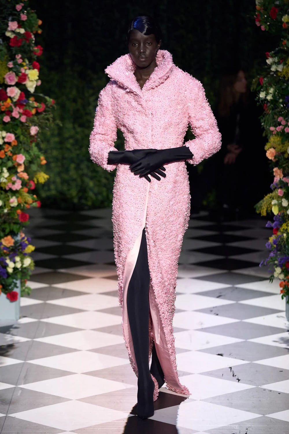 Richard Quinn Fall Winter 2023 2024 London Runway Magazine 16