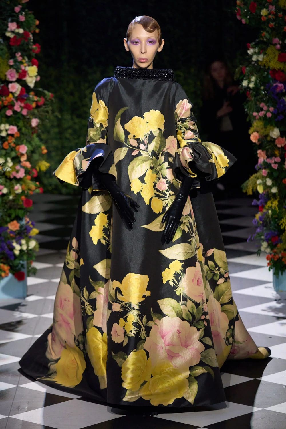 Richard Quinn Fall Winter 2023 2024 London Runway Magazine 20