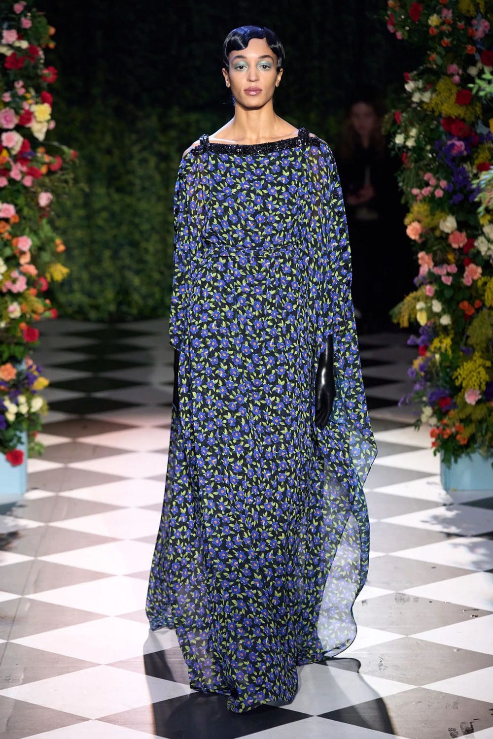 Richard Quinn Fall Winter 2023 2024 London Runway Magazine 23