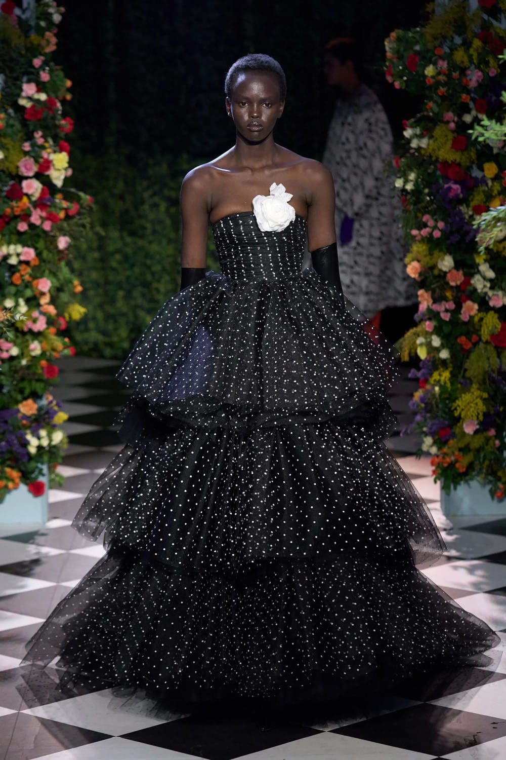 Richard Quinn Fall Winter 2023 2024 London Runway Magazine 26
