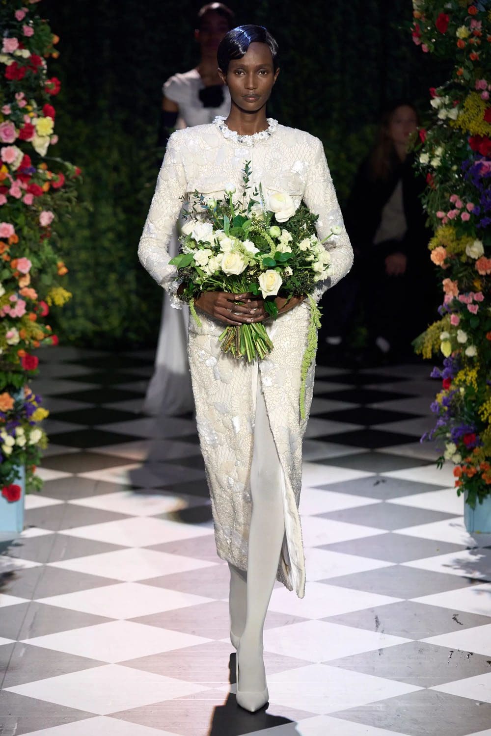 Richard Quinn Fall Winter 2023 2024 London Runway Magazine 35