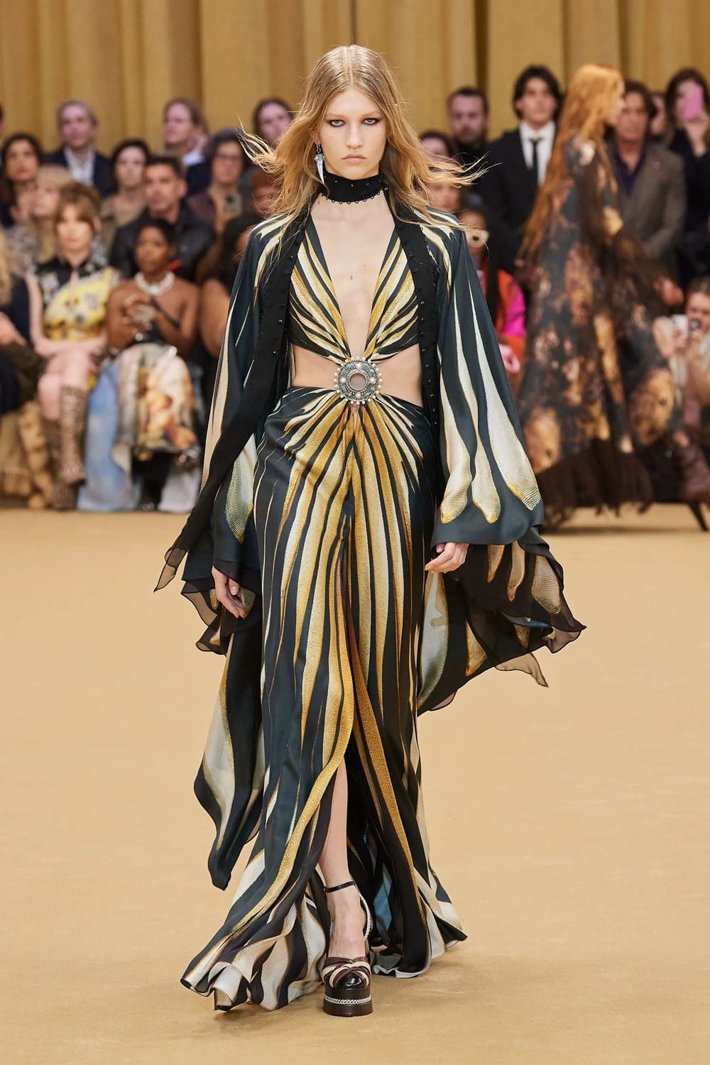 Roberto Cavalli Otoño Invierno 2023 2024 Milán Runway Magazine 11