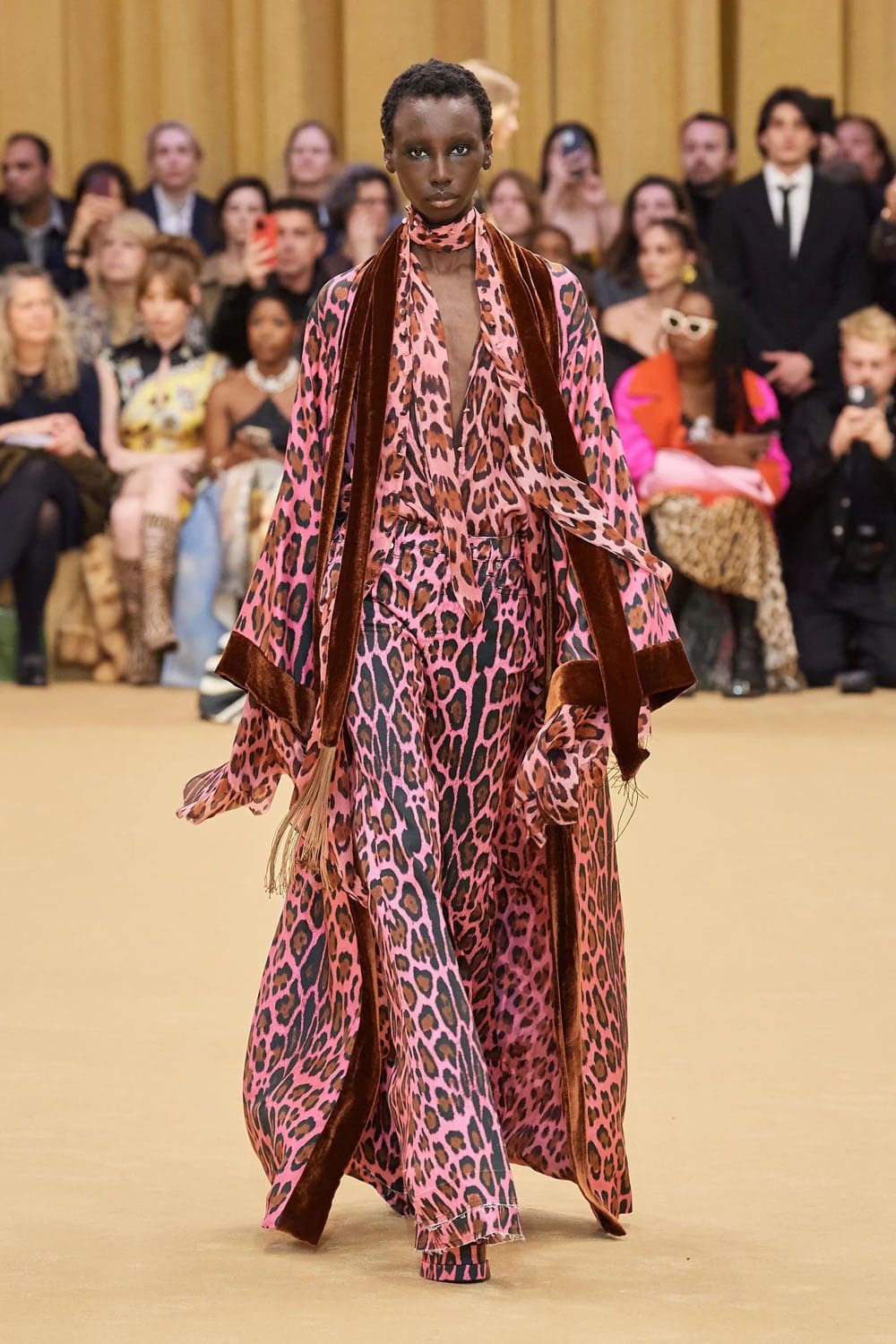 Roberto Cavalli Otoño Invierno 2023 2024 Milán Runway Magazine 13