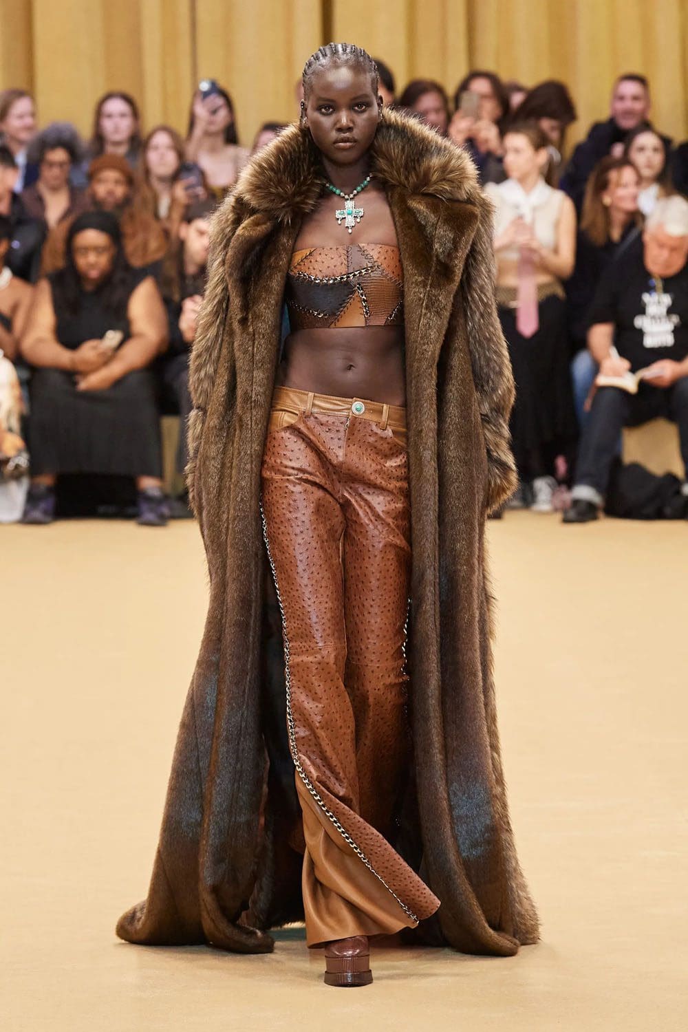 Roberto Cavalli Otoño Invierno 2023 2024 Milán Runway Magazine 3
