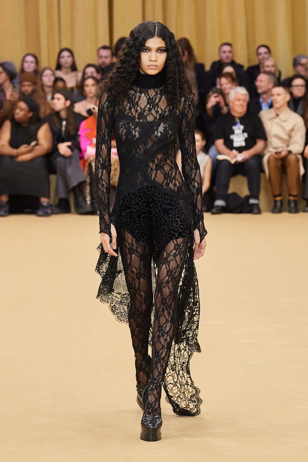 Roberto Cavalli Otoño Invierno 2023 2024 Milán Runway Magazine 40