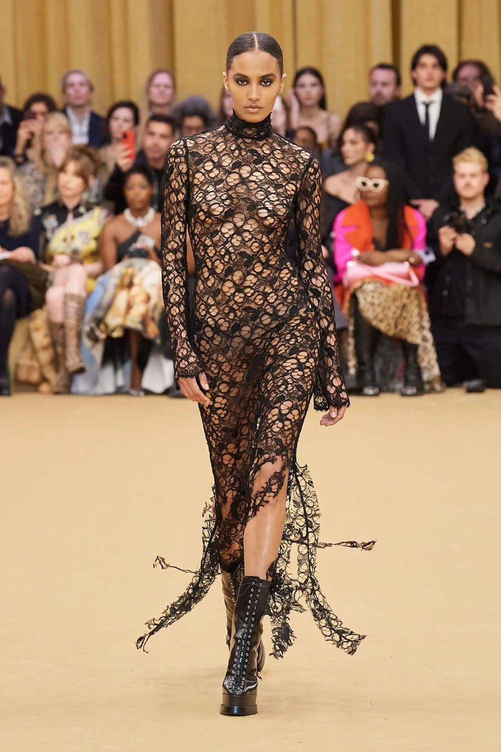 Roberto Cavalli Otoño Invierno 2023 2024 Milán Runway Magazine 51