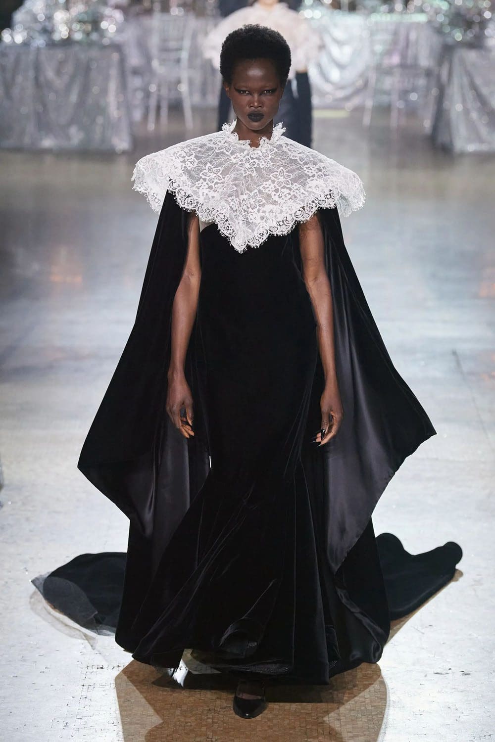 Rodarte Outono Inverno 2023 2024 New York Runway Revista 18