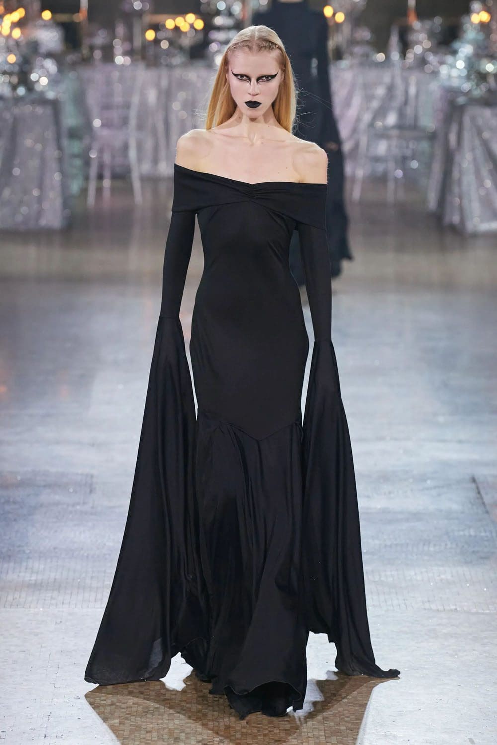 Rodarte Outono Inverno 2023 2024 New York Runway Revista 2