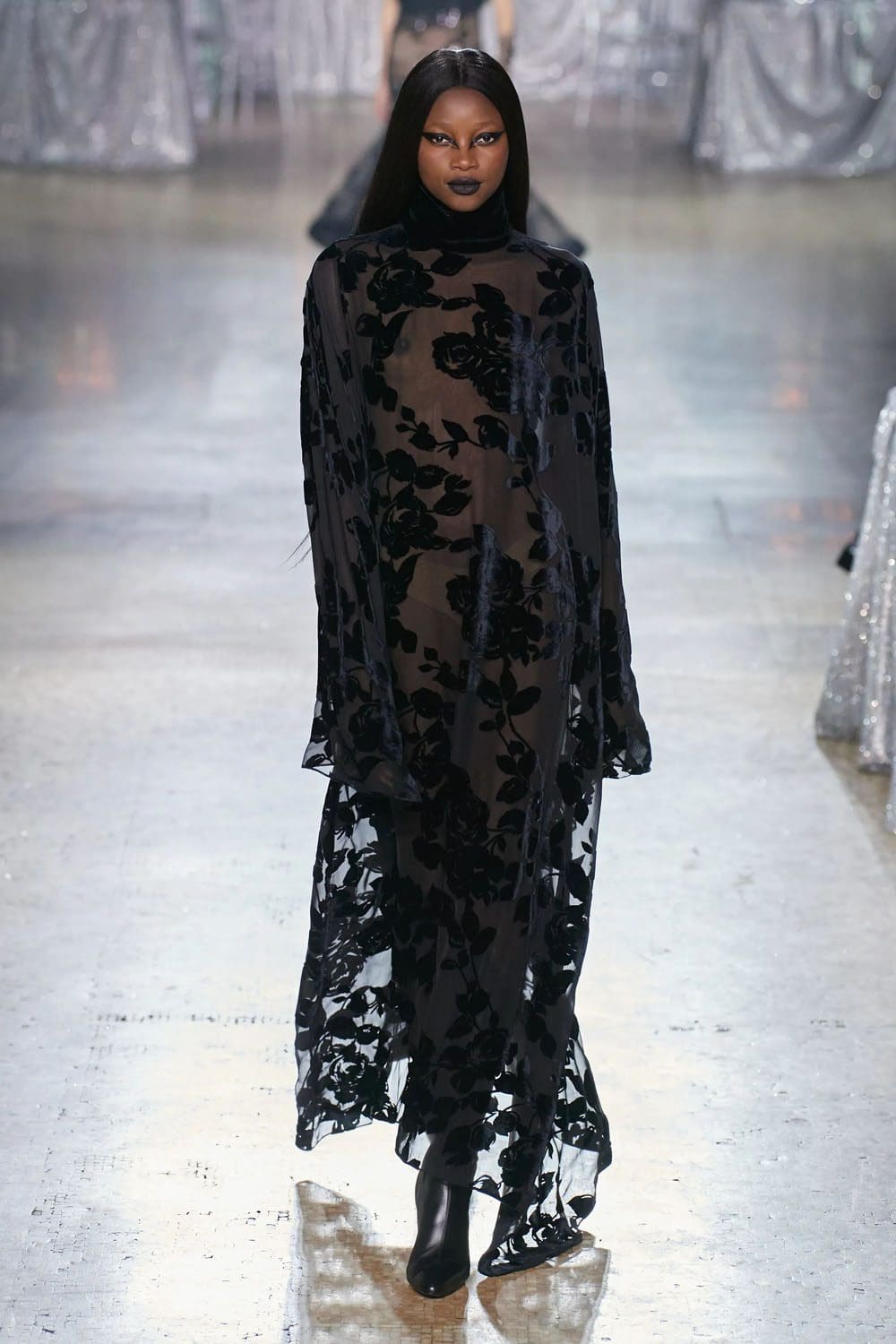 Rodarte Outono Inverno 2023 2024 New York Runway Revista 26