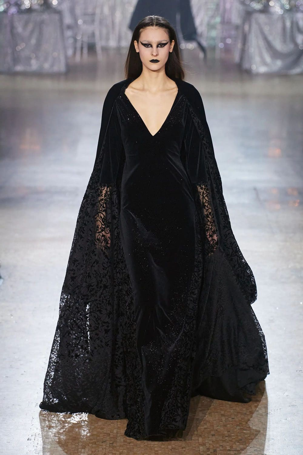 Rodarte Outono Inverno 2023 2024 New York Runway Revista 5