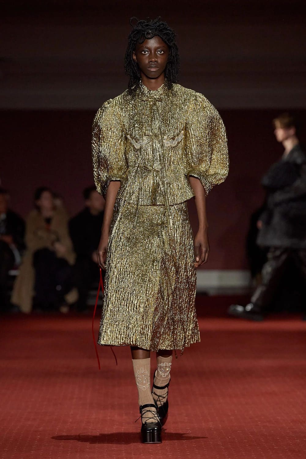 Simone Rocha Fall Winter 2023 2024 London Runway Magazine 2