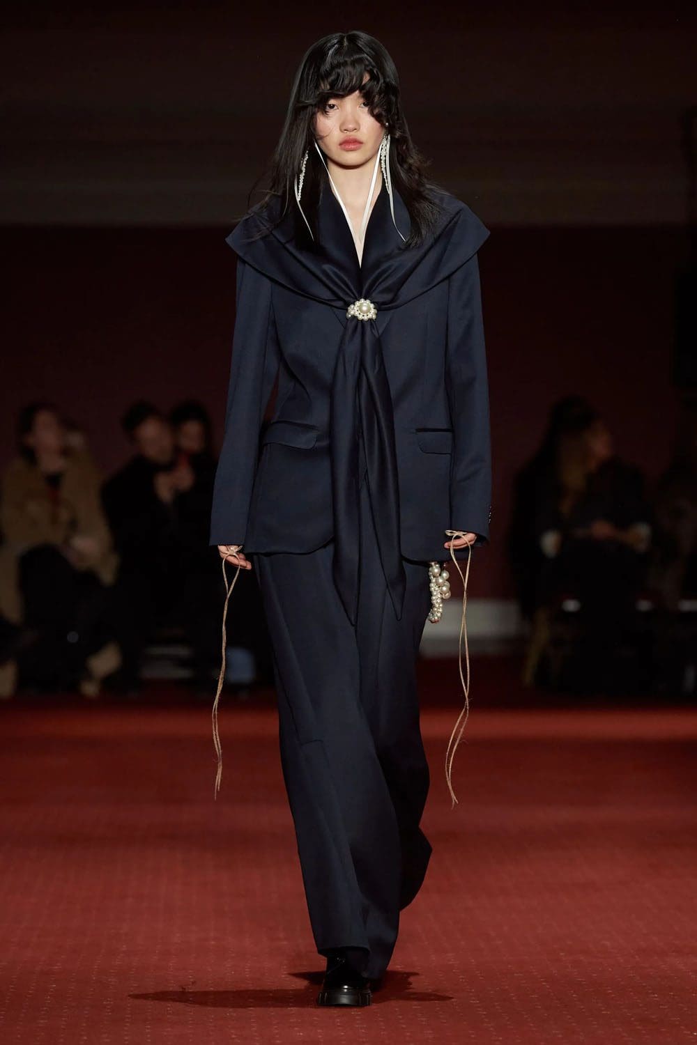 Simone Rocha Fall Winter 2023 2024 London Runway Magazine 23