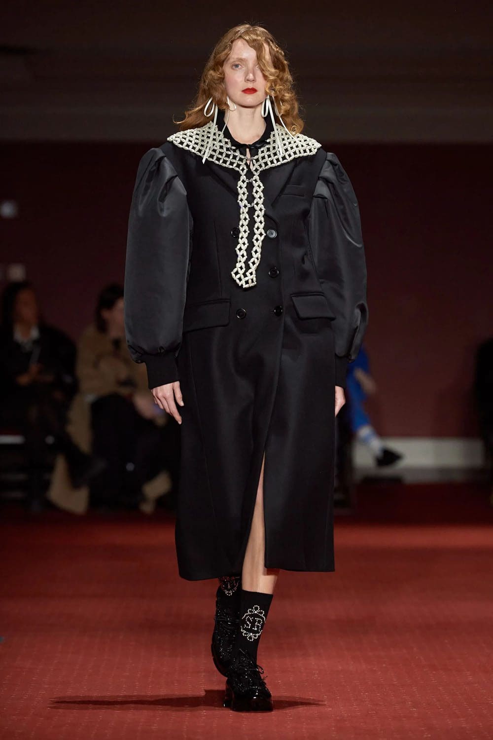 Simone Rocha Fall Winter 2023 2024 London Runway Magazine 36