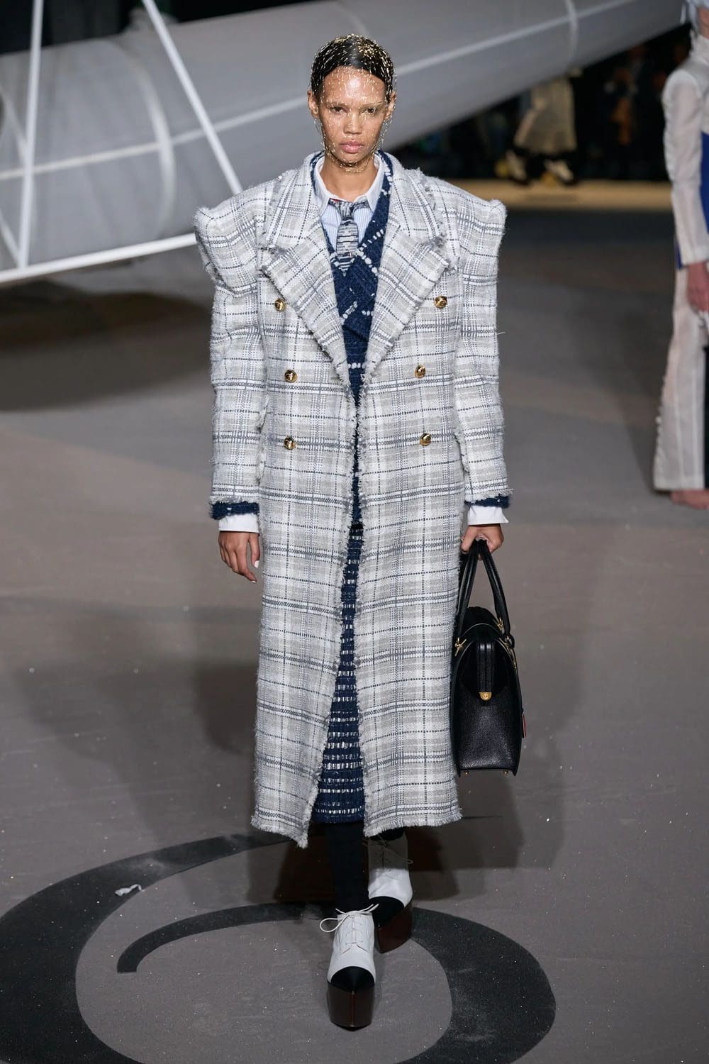 トム ブラウン 秋冬 2023 2024 Runway 雑誌26