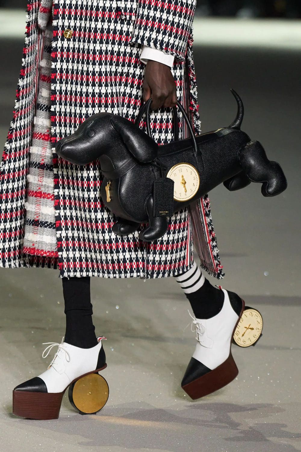 トム ブラウン 秋冬 2023 2024 Runway 雑誌38