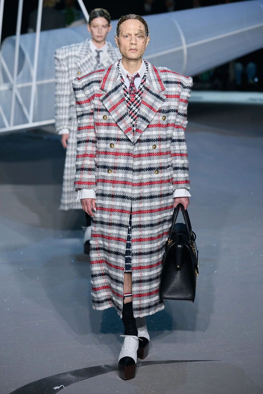 トム ブラウン 秋冬 2023 2024 Runway 雑誌39