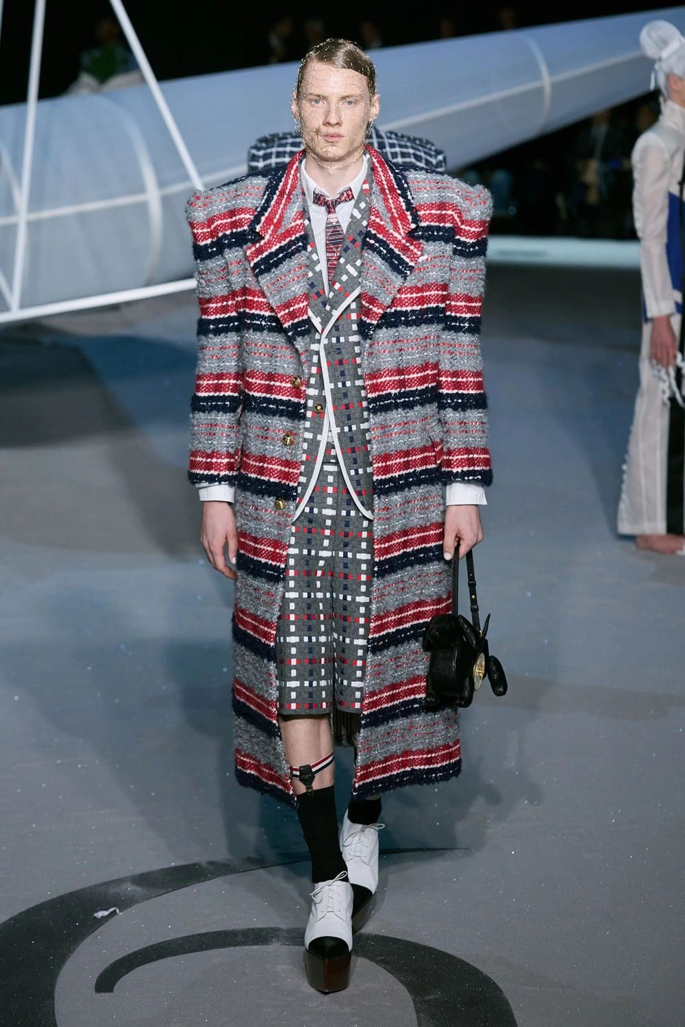 トム ブラウン 秋冬 2023 2024 Runway 雑誌44