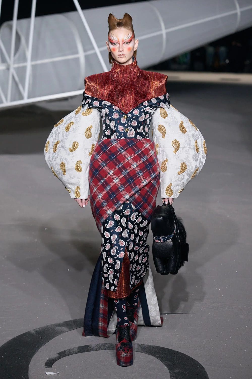 トム ブラウン 秋冬 2023 2024 Runway 雑誌53
