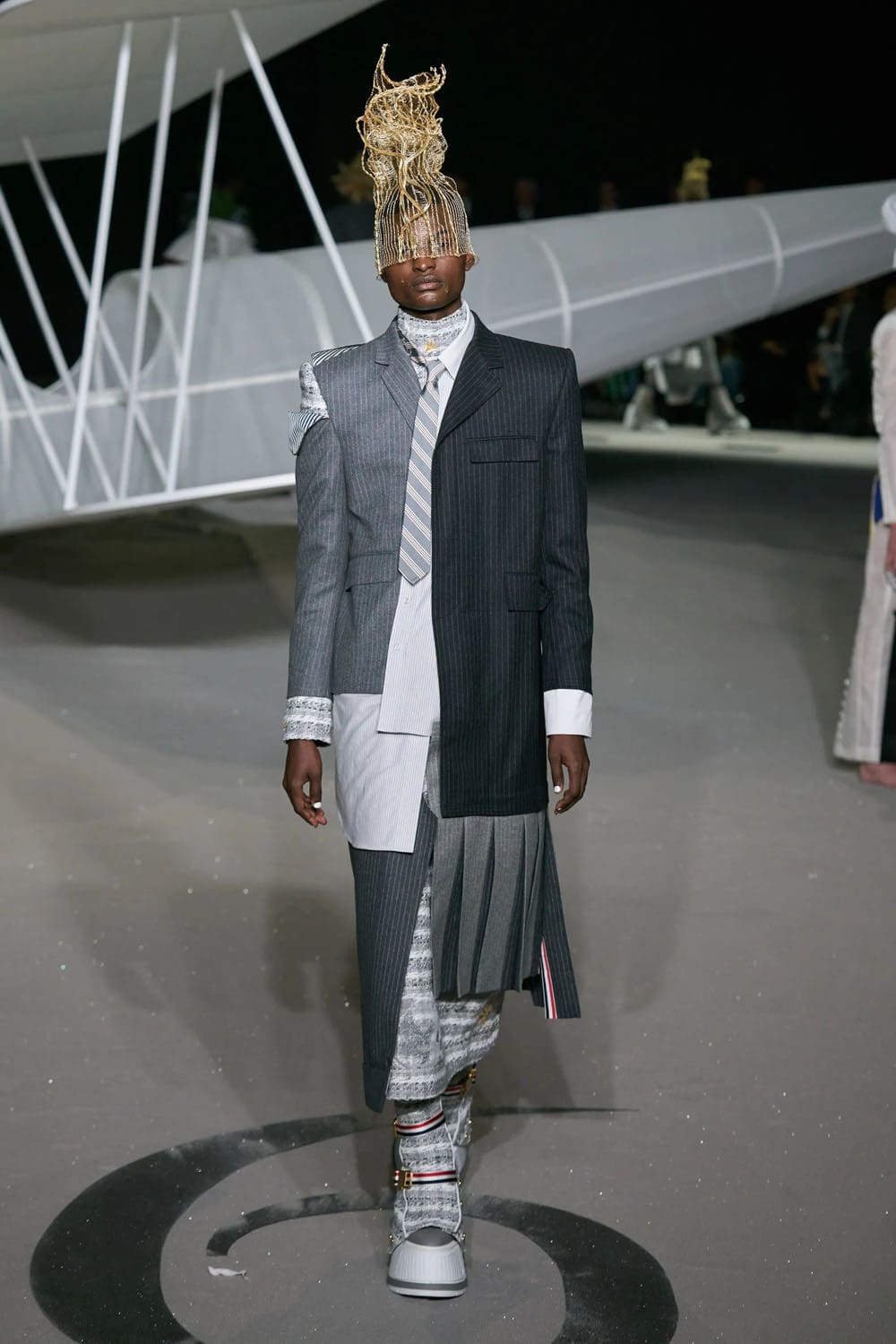 トム ブラウン 秋冬 2023 2024 Runway 雑誌55