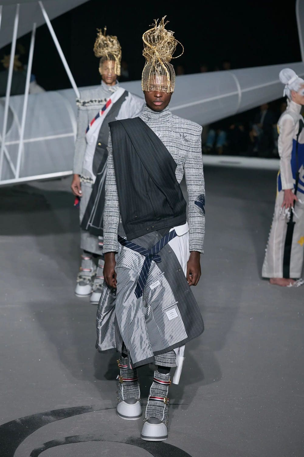 トム ブラウン 秋冬 2023 2024 Runway 雑誌76