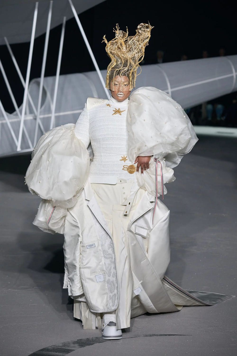 トム ブラウン 秋冬 2023 2024 Runway 雑誌82