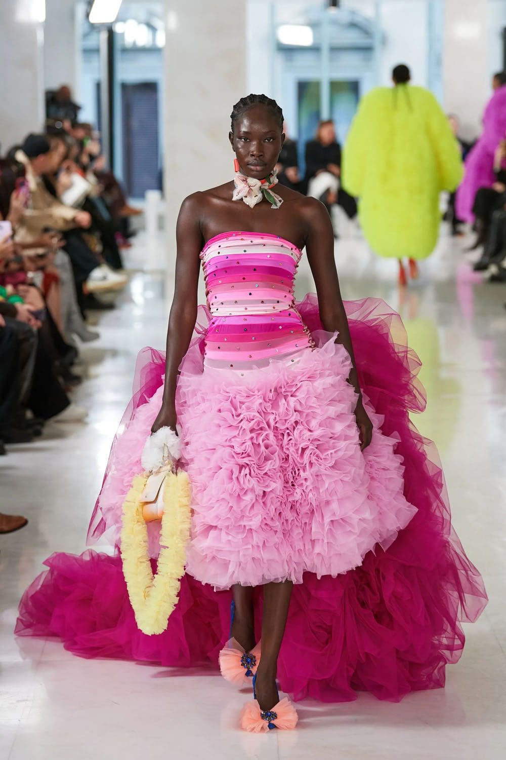Tomo Koizumi Outono Inverno 2023 2024 Milan Runway Revista 17