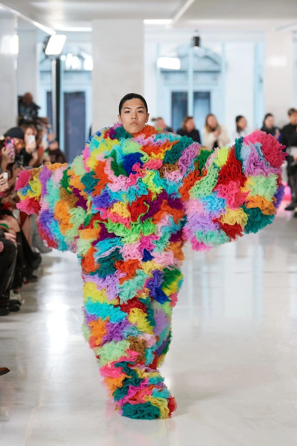 Tomo Koizumi Outono Inverno 2023 2024 Milan Runway Revista 28