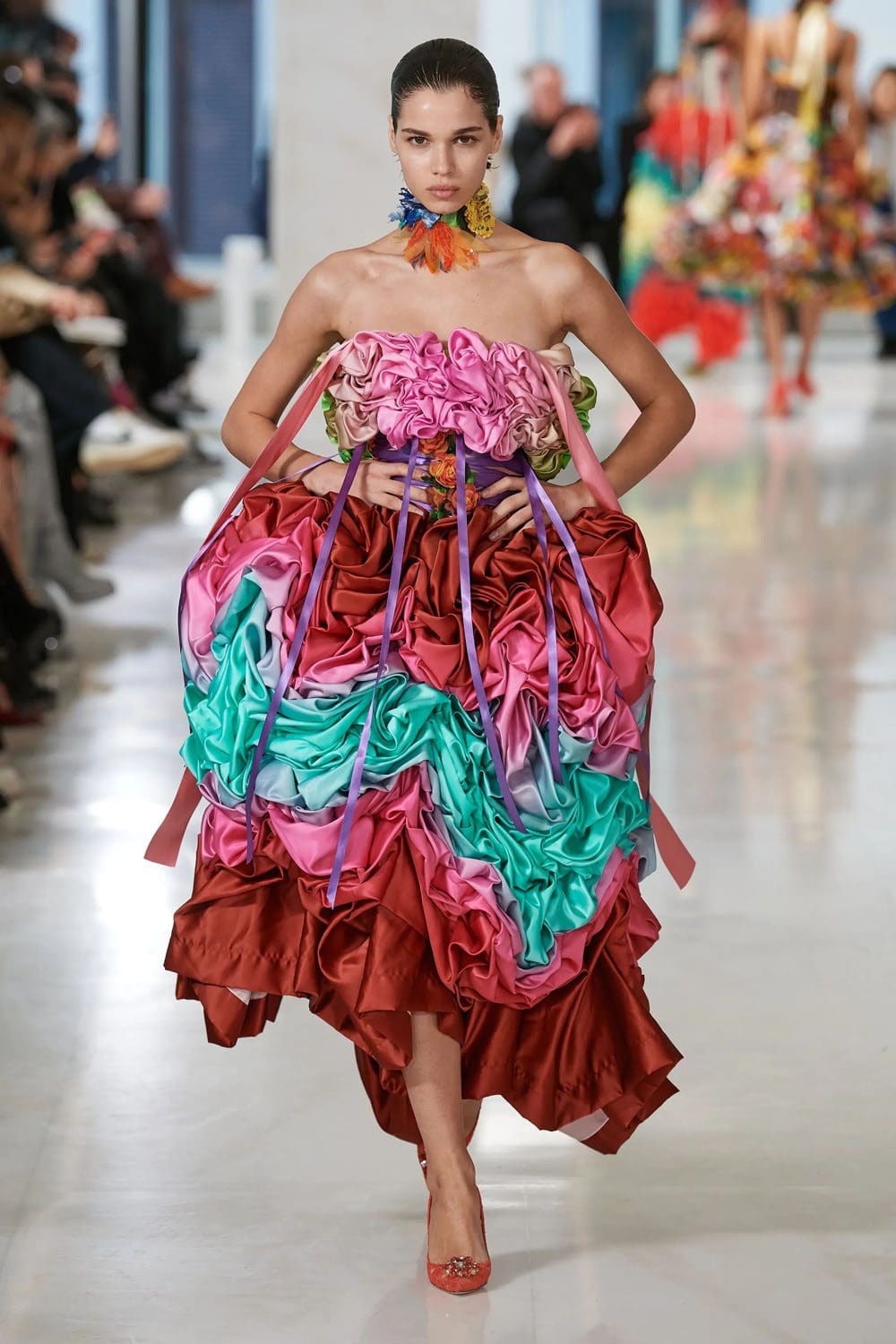 Tomo Koizumi Outono Inverno 2023 2024 Milan Runway Revista 8