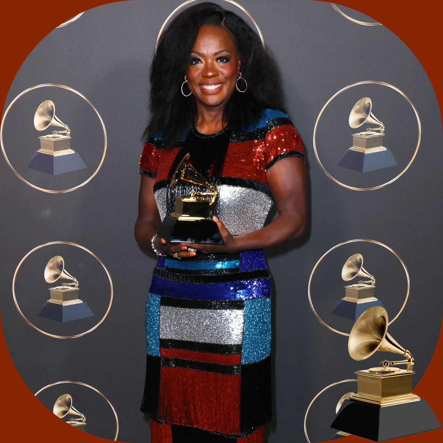 Viola Davis em Naeem Khan no Grammy Awards 65 por Runway revista 2023