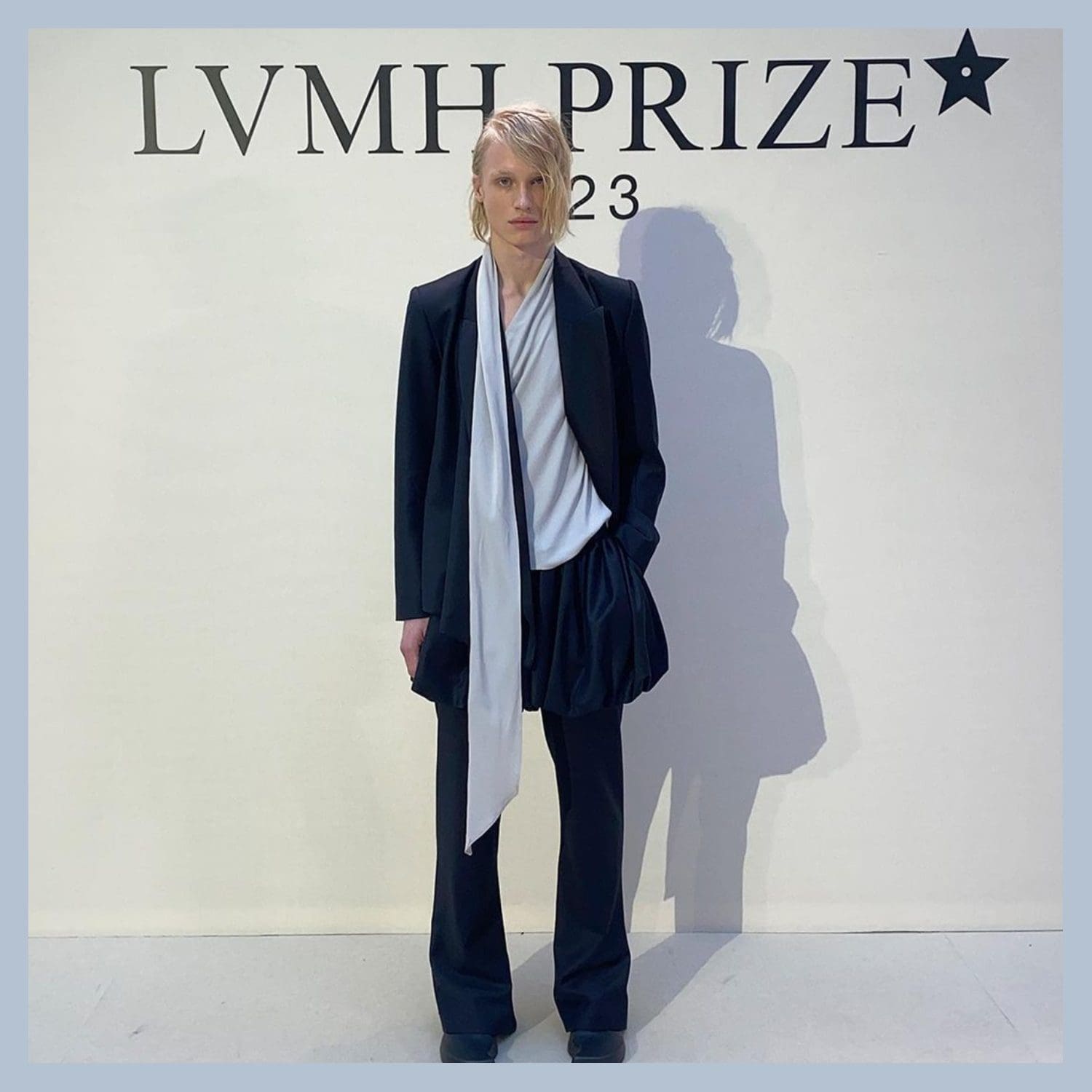 Aaron Esh, Gewinner des LVMH-Preises 2023