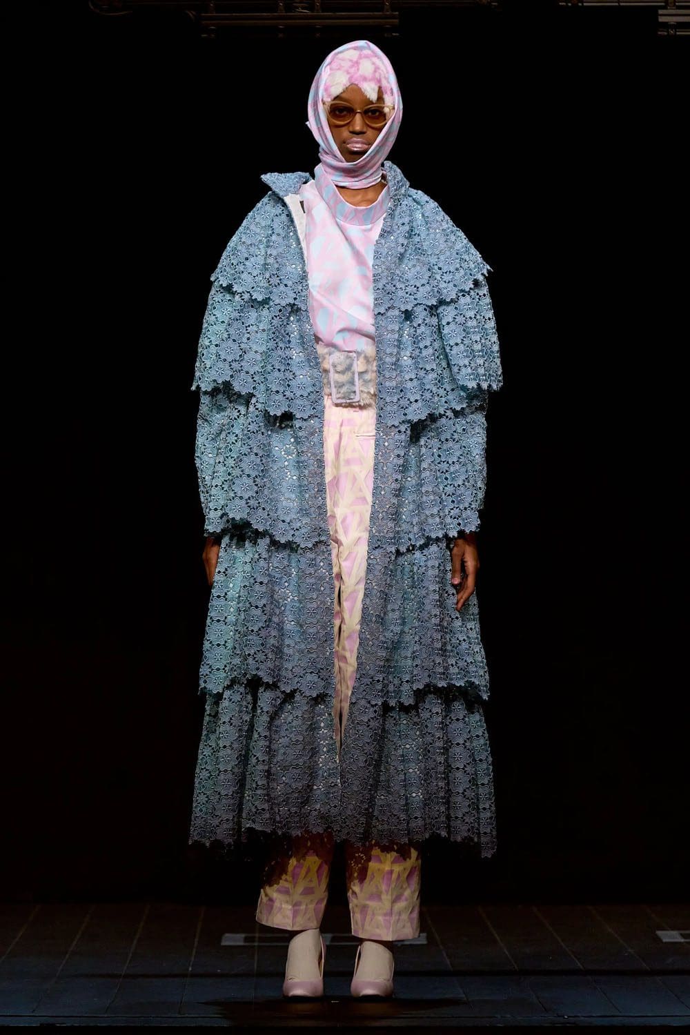 Anrealage Outono Inverno 2023 2024 Paris Runway Revista 14