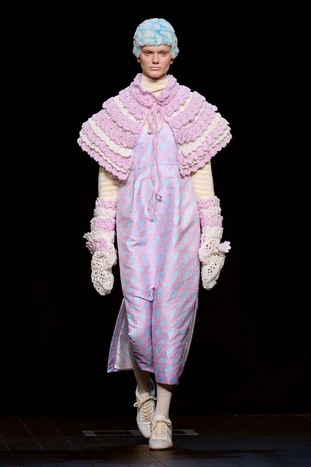 Anrealage Outono Inverno 2023 2024 Paris Runway Revista 9