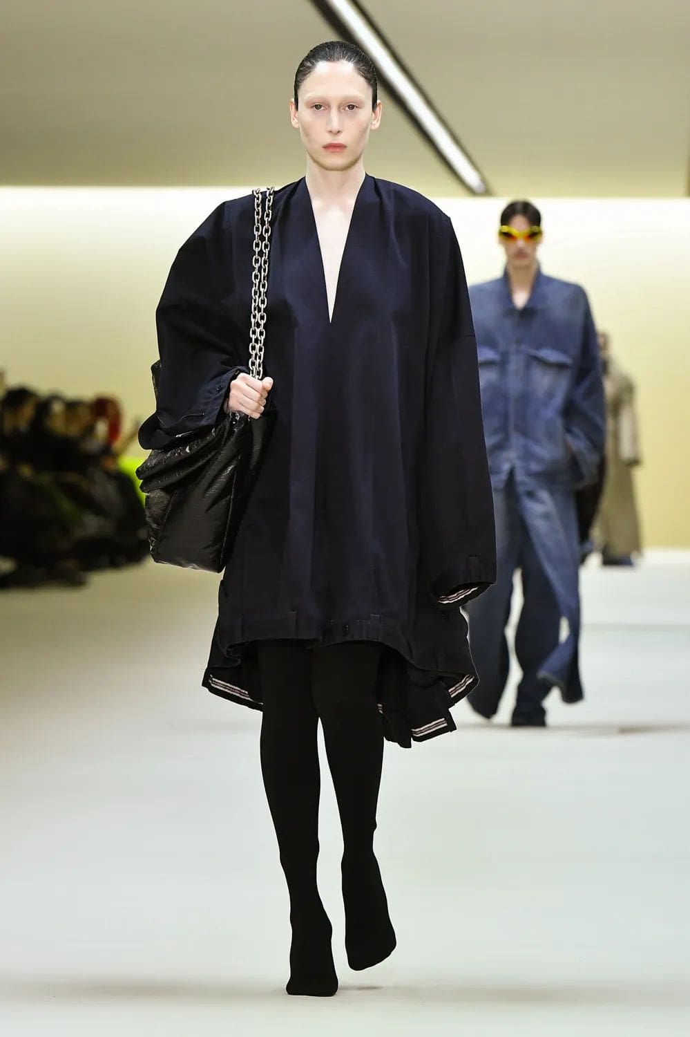 バレンシアガ 秋冬 2023 2024 Runway 雑誌15