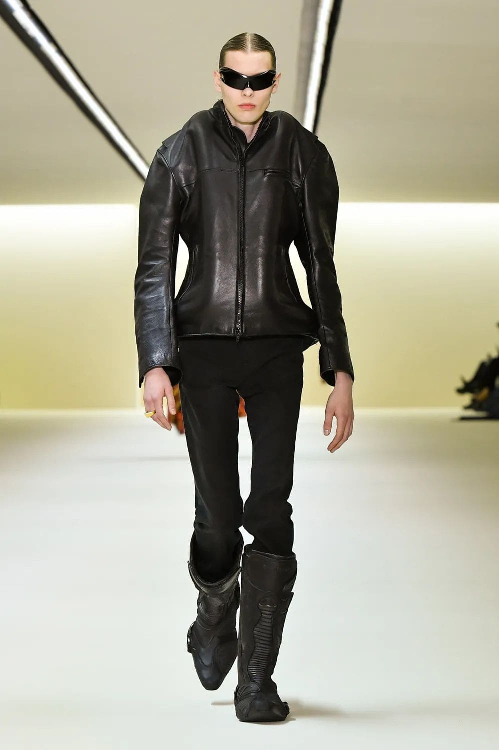 バレンシアガ 秋冬 2023 2024 Runway 雑誌30