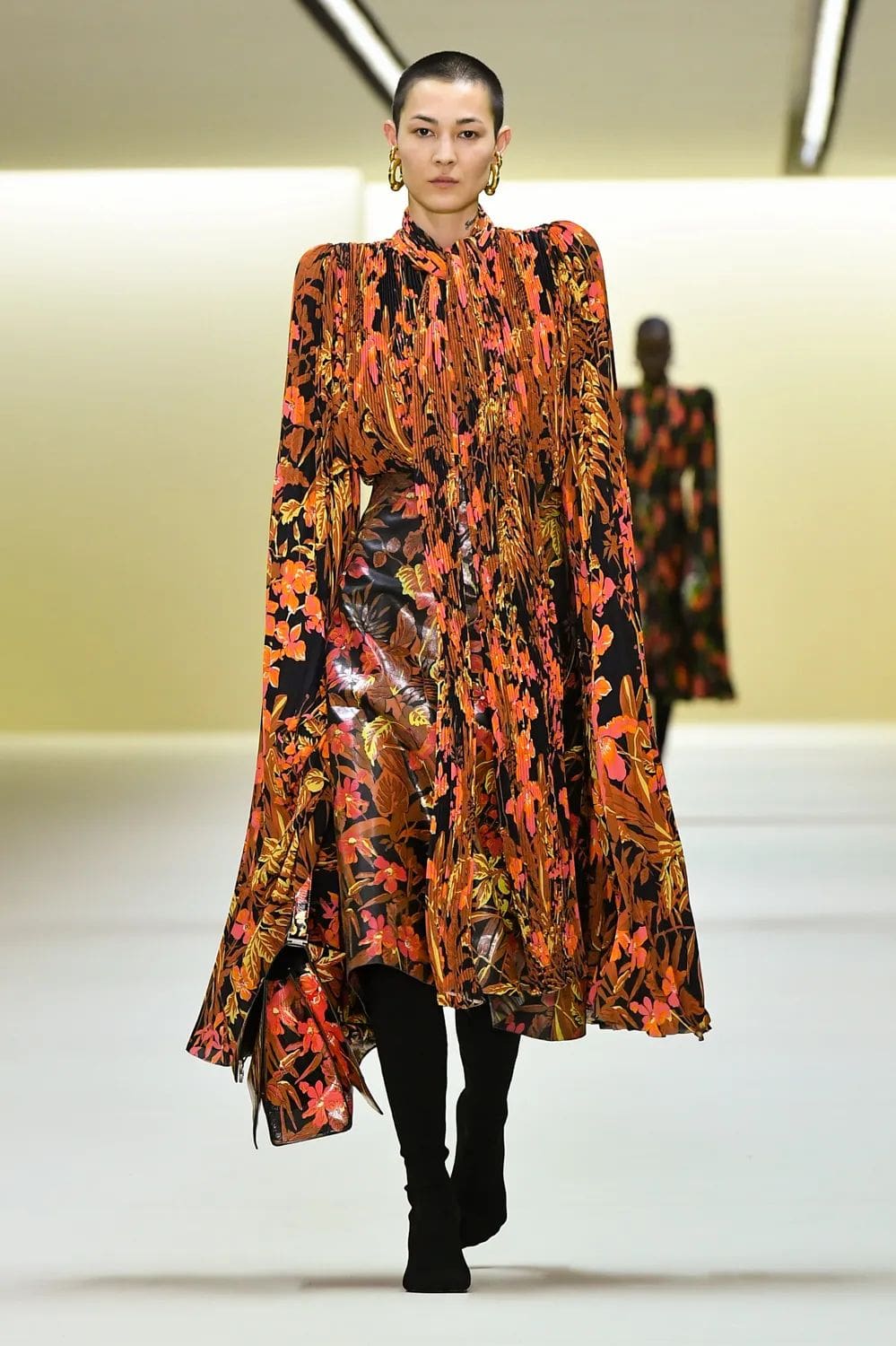バレンシアガ 秋冬 2023 2024 Runway 雑誌31