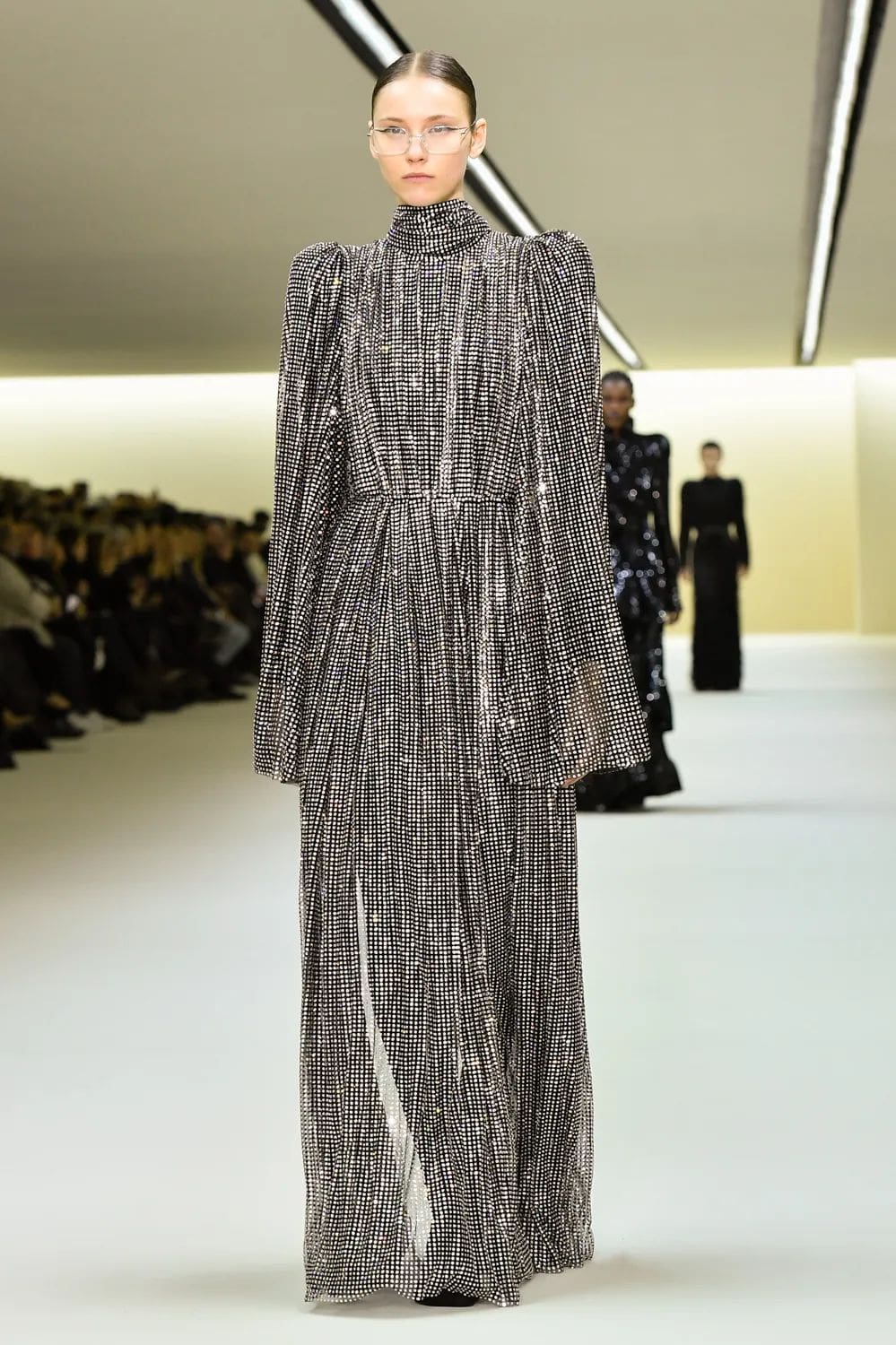 バレンシアガ 秋冬 2023 2024 Runway 雑誌52