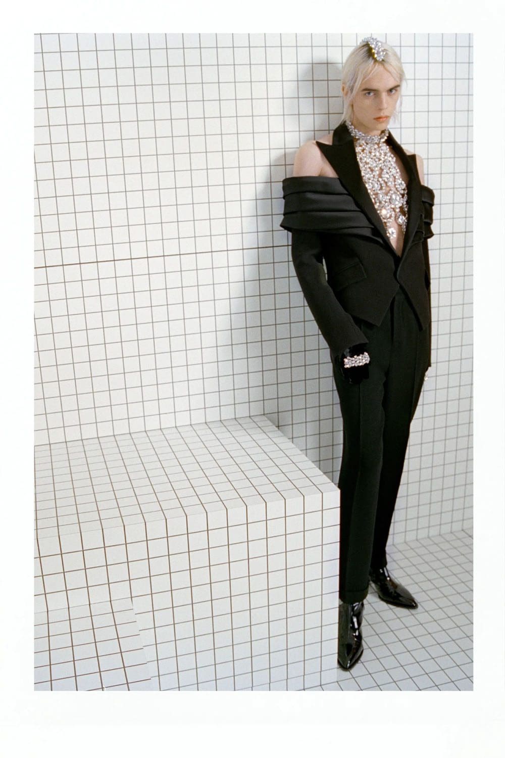 Balmain Fall 2023 Menswear by Olivier Rousteing Runway Magazine 58
