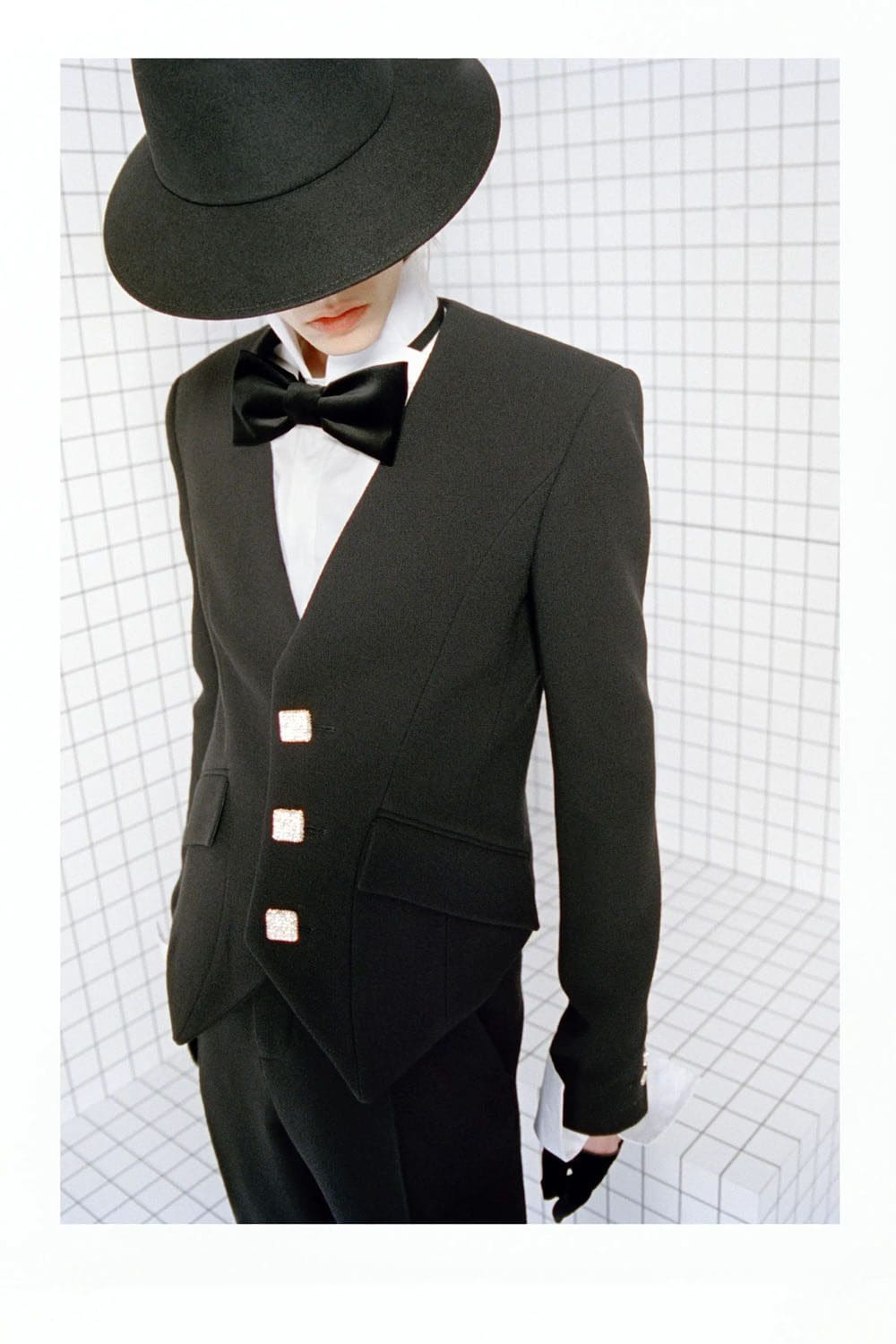 Balmain Fall 2023 Menswear by Olivier Rousteing Runway Magazine 72