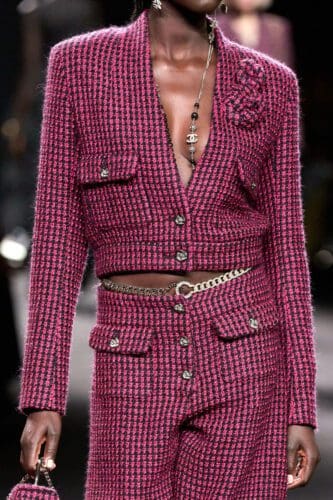 Chanel Fall Winter 2023-2024 - RUNWAY MAGAZINE ® Official
