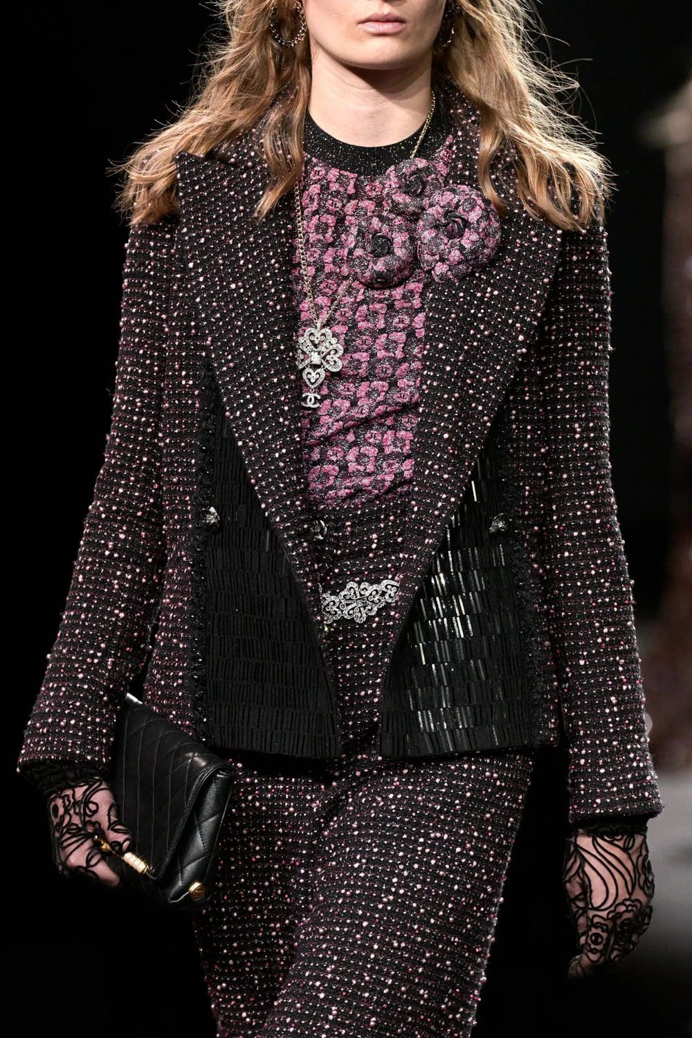 Chanel Fall Winter 2023 2024 Runway Magazine 102