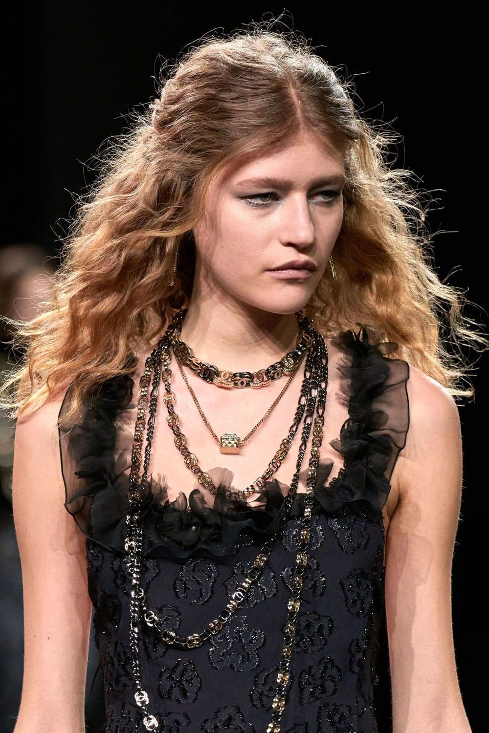 Chanel Fall Winter 2023 2024 Runway Magazine 114