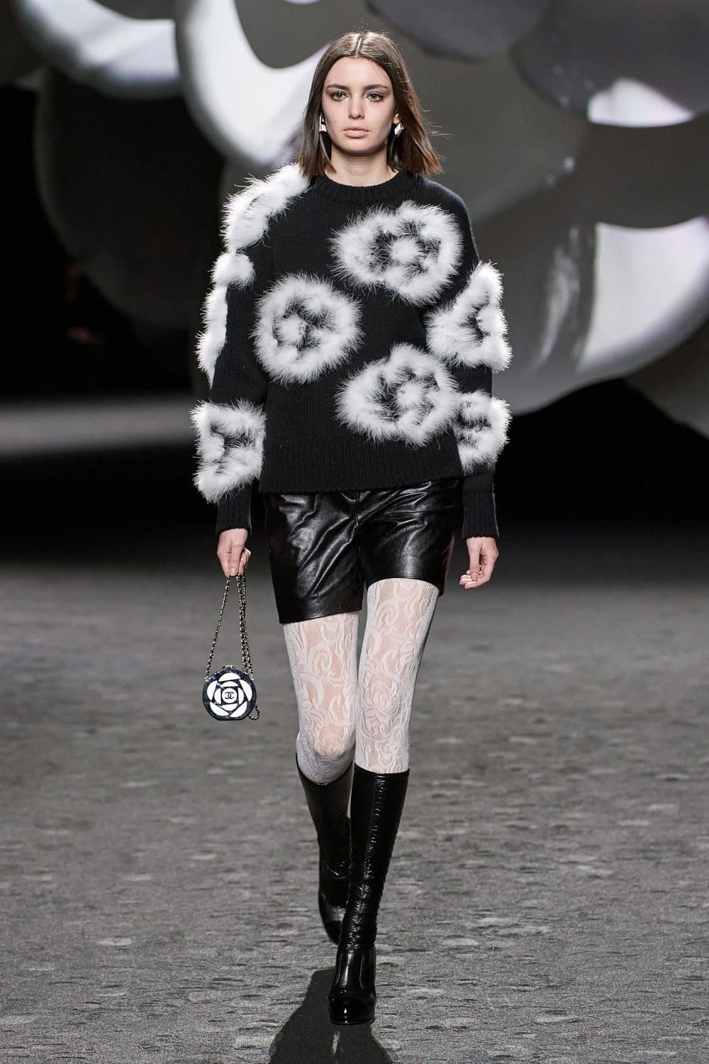 Chanel Fall Winter 2023 2024 Runway Magazine 25