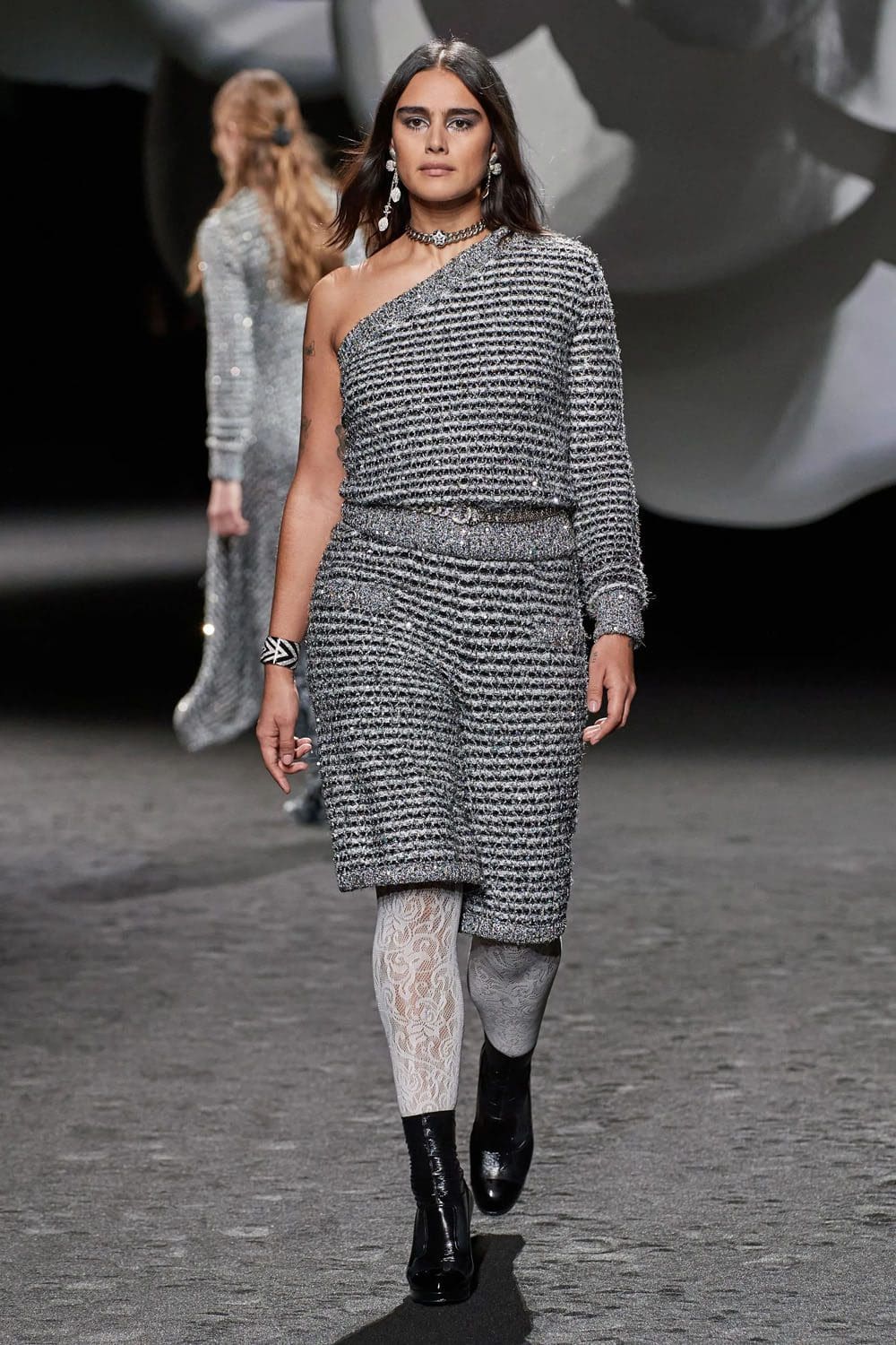 Chanel Fall Winter 2023 2024 Runway Magazine 49
