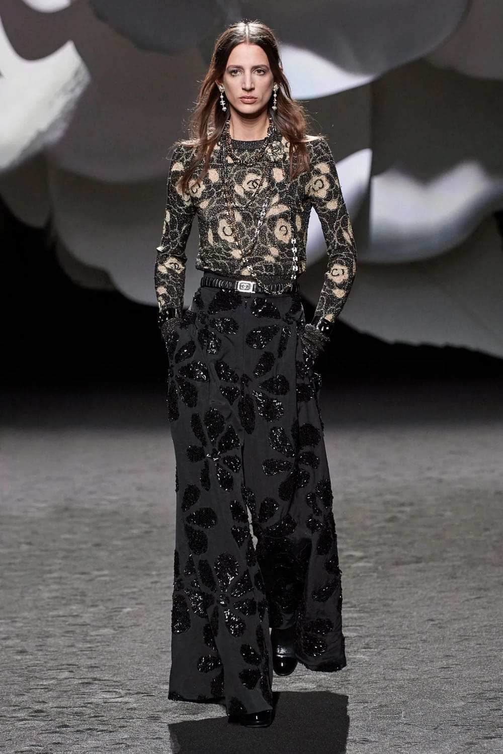 Chanel Fall Winter 2023 2024 Runway Magazine 50